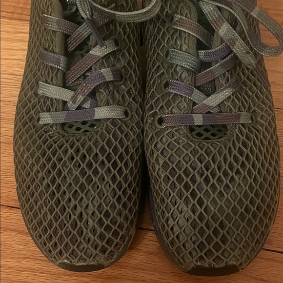 Nobull Camouflage Patterned Sneakers - Picture 2 of 10